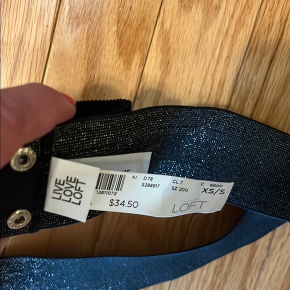 LOFT NWT  Black Stretchy Belt with Silver detail and rhinestones - Picture 4 of 4